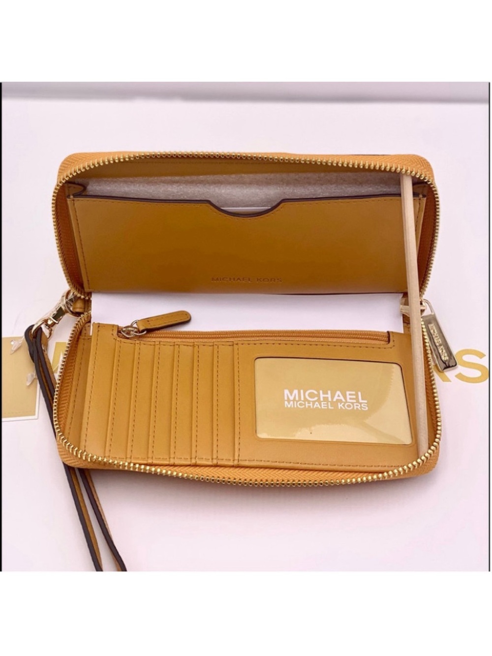 Michael Kors Jet Set Travel Large Flat Zip MF Phone Case Wristlet Wallet - Picture 7 of 9